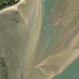 Satellite imagery of Pointe de Menson, FR