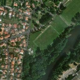Satellite imagery of Château de Pont-du-Château, FR