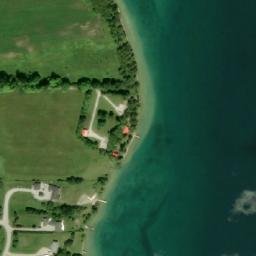 Satellite imagery of Tracy's Point, CA