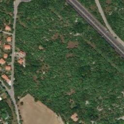 Satellite imagery of boundary_stone, IT