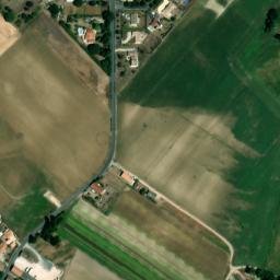 Satellite imagery of Château de Balzac, FR
