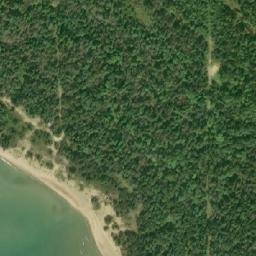 Satellite imagery of Lougheeds Point, CA