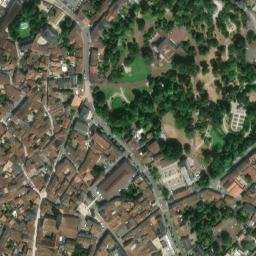 Satellite imagery of Château Royal de Cognac, FR