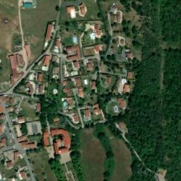 Satellite imagery of Château de Chalain, FR
