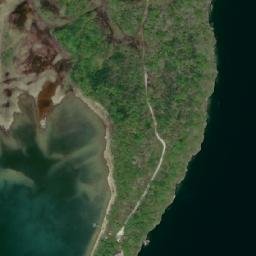 Satellite imagery of Leask Point, CA