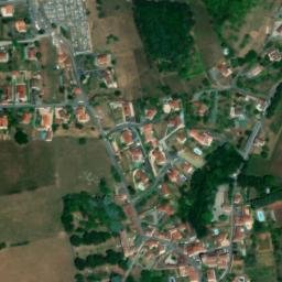 Satellite imagery of Château de Bellegarde-en-Forez, FR