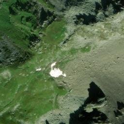 Satellite imagery of cairn, IT