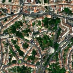 Satellite imagery of Notre-Dame des Bezines, FR