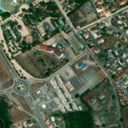 Satellite imagery of Montrond Castle, FR