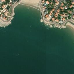 Satellite imagery of Pointe du Chay, FR