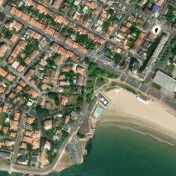 Satellite imagery of Pointe du Chay, FR