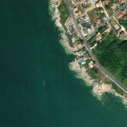 Satellite imagery of Pointe de Vallières, FR