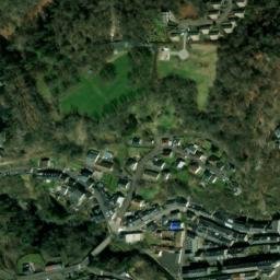 Satellite imagery of Roche des Fées, FR