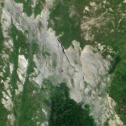 Satellite imagery of Roc Marchand, FR