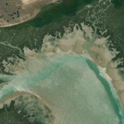 Satellite imagery of Pointe à l'Aigron, FR