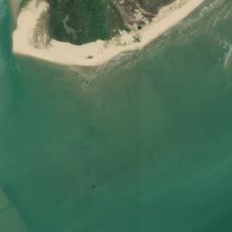 Satellite imagery of Pointe à l'Aigron, FR