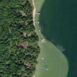 Satellite imagery of Colonial Point, US