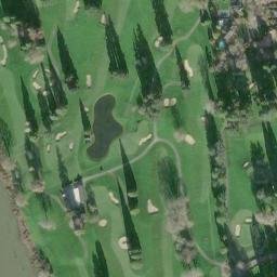 Satellite imagery of Clubhouse at Waverly Country Club, US