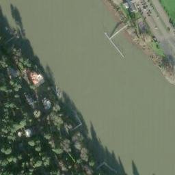Satellite imagery of Clubhouse at Waverly Country Club, US