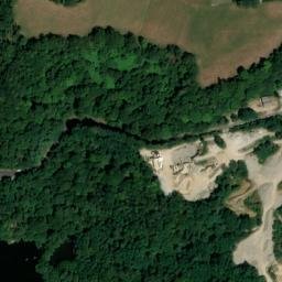 Satellite imagery of Château de Val, FR