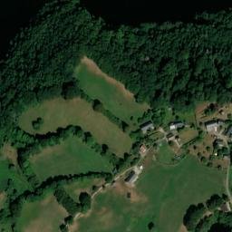 Satellite imagery of Château de Val, FR