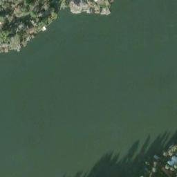Satellite imagery of Phantom Bluff, US