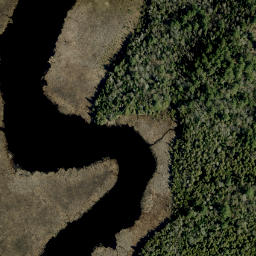 Satellite imagery of Madawaska Highlands, CA
