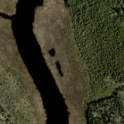 Satellite imagery of Madawaska Highlands, CA