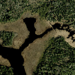 Satellite imagery of Madawaska Highlands, CA