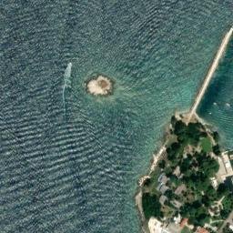 Satellite imagery of Hrid Barbaran, HR
