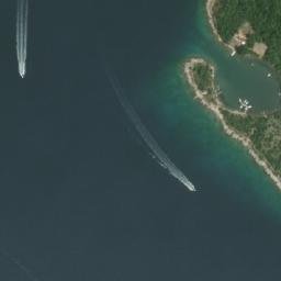 Satellite imagery of Rt Ertak, HR