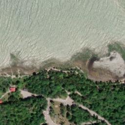 Satellite imagery of Lighthouse Point, US