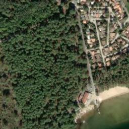 Satellite imagery of Pointe de Piquerot, FR