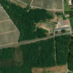 Satellite imagery of Château Talbot, FR