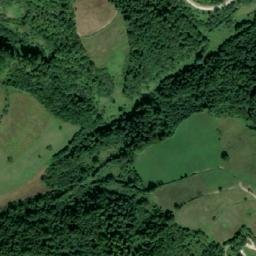 Satellite imagery of Maćeša, BA