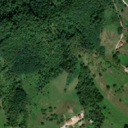 Satellite imagery of Maćeša, BA