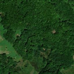 Satellite imagery of cairn, FR