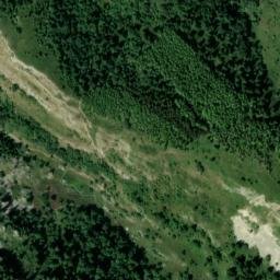 Satellite imagery of cairn, FR