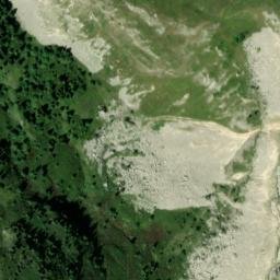 Satellite imagery of cairn, FR