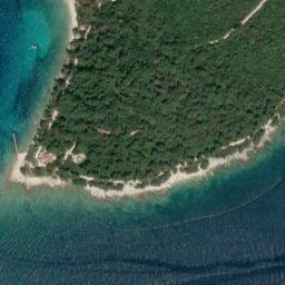 Satellite imagery of Rt Muntrav, HR