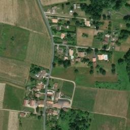 Satellite imagery of cairn, FR
