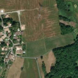 Satellite imagery of cairn, FR