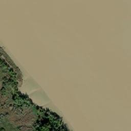 Satellite imagery of Bec d'Ambès, FR
