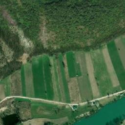 Satellite imagery of Osmača, BA