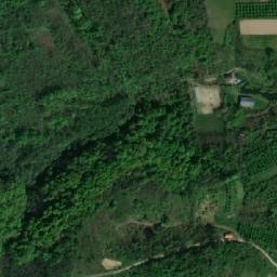 Satellite imagery of Bećirovac, BA