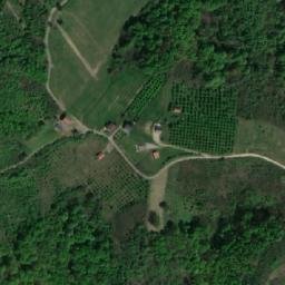 Satellite imagery of Bećirovac, BA