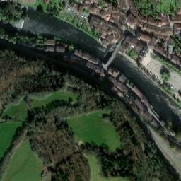 Satellite imagery of Château de la Barthe, FR