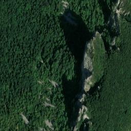 Satellite imagery of cairn, FR