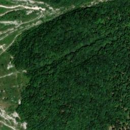 Satellite imagery of Rochers de la Peyrouse, FR