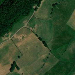 Satellite imagery of Château des Huttes, FR